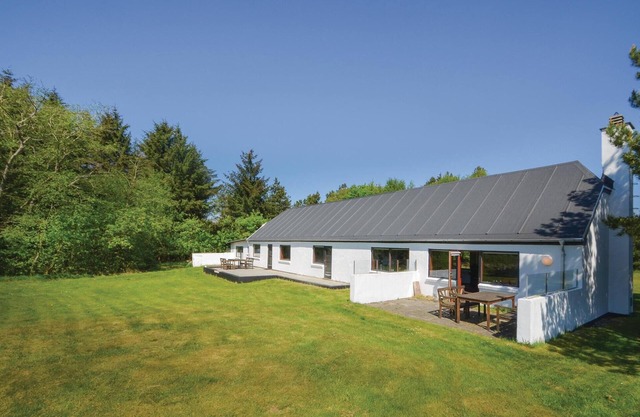 3 bedroom beautiful home in Frøstrup