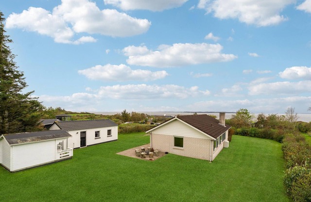 3 bedroom beautiful home in Spøttrup