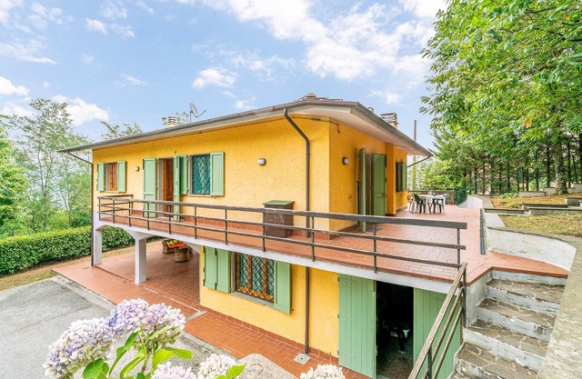 3 bedroom beautiful home in Marliana