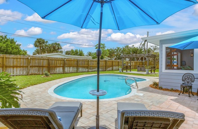 3-Bedroom Coastal House Close to Beaches and Attractions. Experience Paradise!