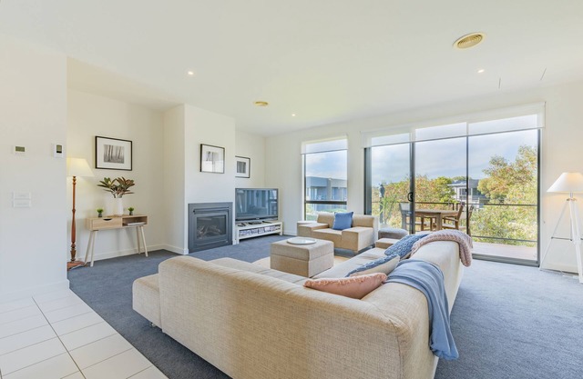 3 Bedroom Condo - Access to Pool and Tennis Court