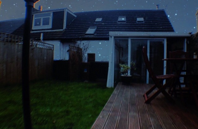 3 bedroom cottage, sleeps 6 people