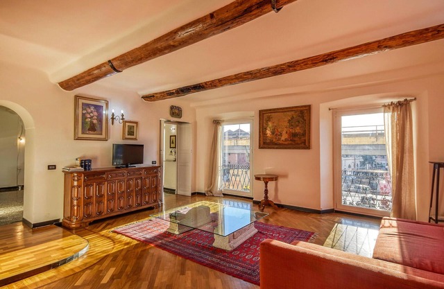 3 bedroom cozy apartment in Genova