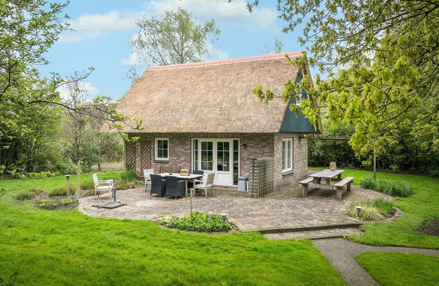 3 bedroom cozy home in Paasloo