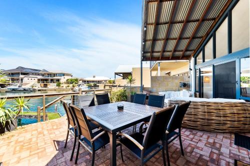 3 Bedroom Executive Holiday Home