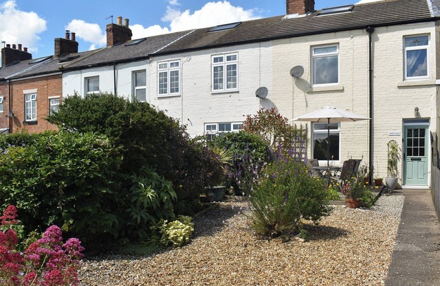 3 bedroom accommodation in Hinderwell, near Runswick Bay