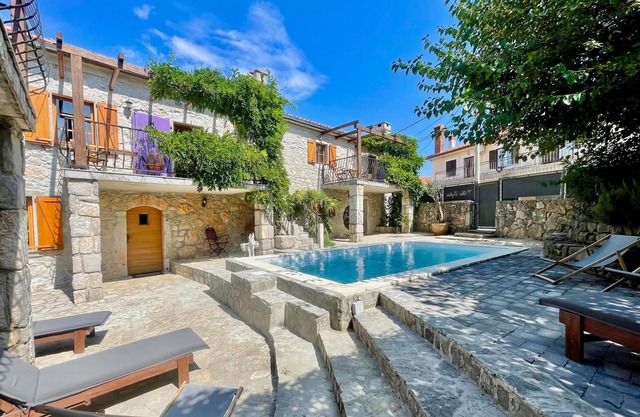3 bedroom gorgeous home in Gabonjin