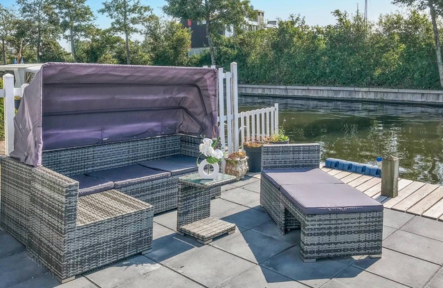3 bedroom gorgeous home in Lemmer
