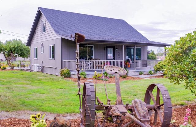3-bedroom house in Chehalis located between Seattle, Portland, WA Coast and Ski