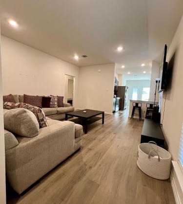 3-bedroom house in welcoming Lavon with WiFi, AC