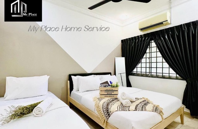 3 bedroom landed beside Jonker Taman Kota Laksamana 164B by Myplace