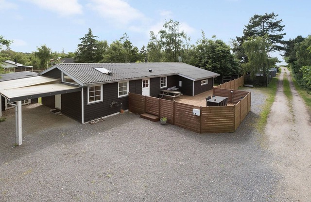 3 bedroom nice home in Store Fuglede