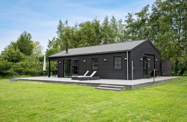 3 bedroom nice home in Store Fuglede