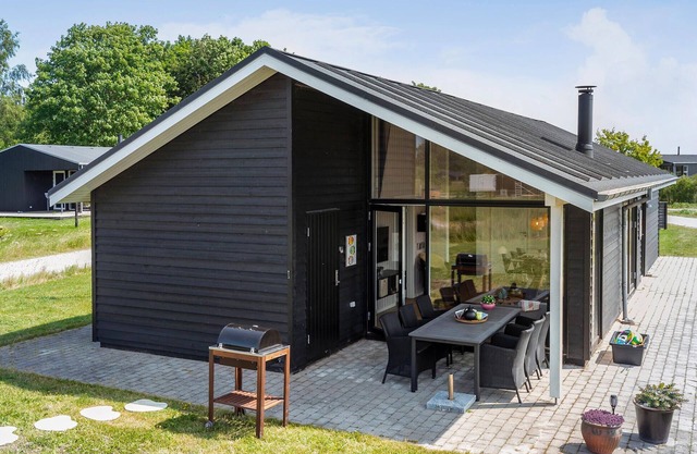 3 bedroom nice home in Grenaa