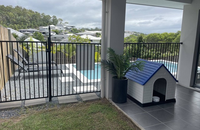 3 Bedroom Pet-Friendly Home