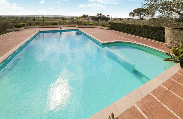 3 bedroom pet friendly home in Arezzo