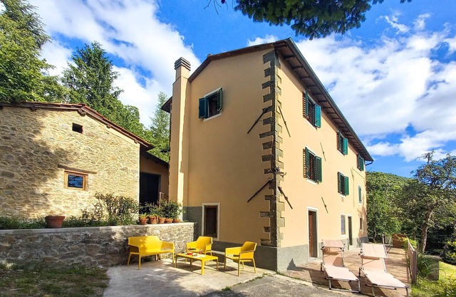 3 bedroom pet friendly home in Barga