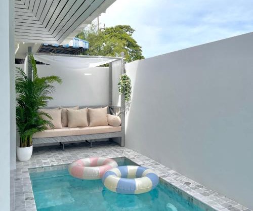 3 Bedroom Pool Villa, Cozy House, Wonnapha Beach, Bangsaen