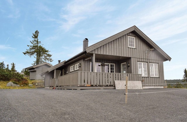 3 bedroom stunning home in Sjusjøen