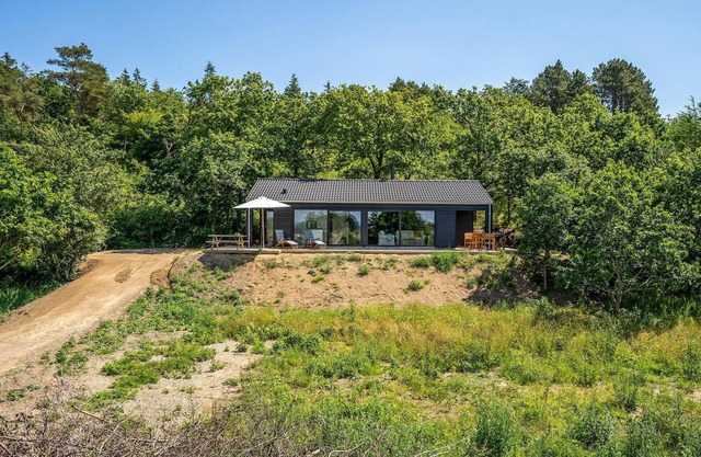 3 bedroom stunning home in Knebel