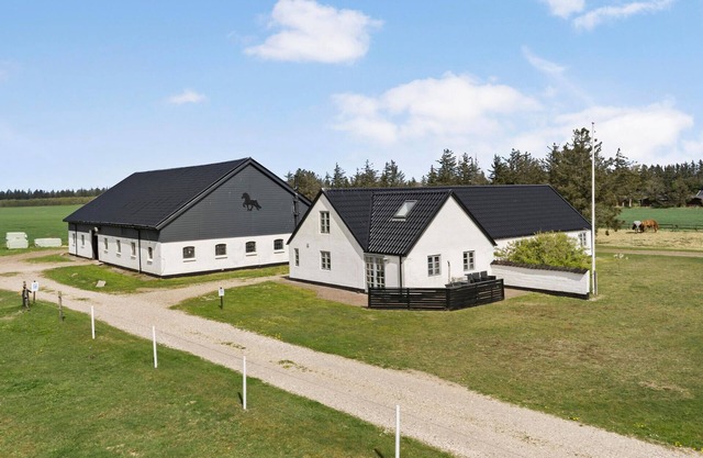 3 bedroom stunning home in Pandrup