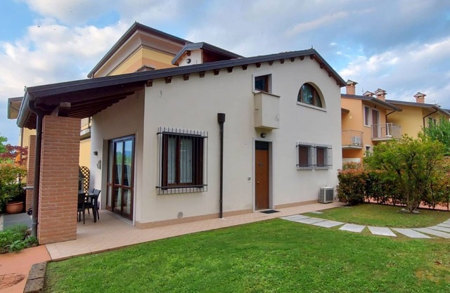 3 Bedroom Villa, Lake Garda