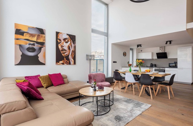 3-bedrooms penthouse with large terrace