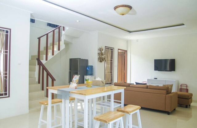 3 bedrooms villa for rent