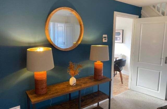 3 BR | Free Parking | Garden