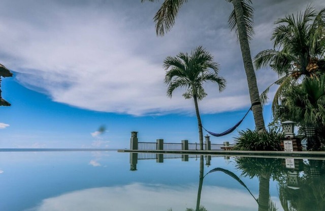 3 BR luxury beachfront with private pool