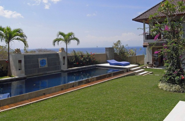 3 BR ROSE Villa, Padang Padang