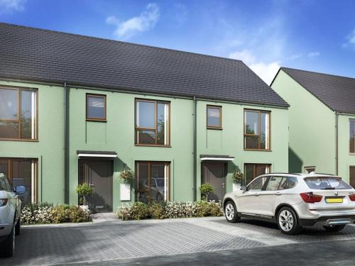 3 Guest Rooms in a 3bed house with kitchen, ENSUITE options also available