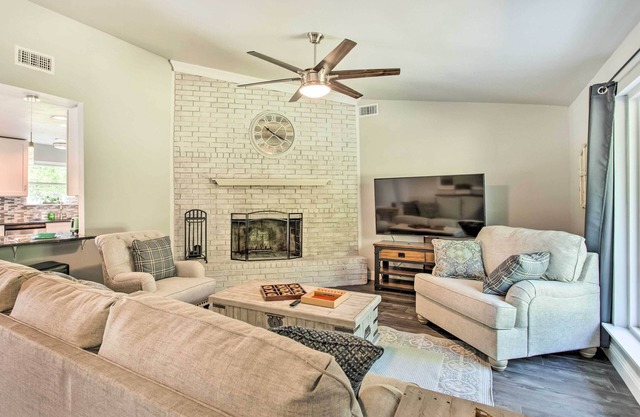 ~ 3 Mi to Dtwn McKinney: Suburban Texas Retreat