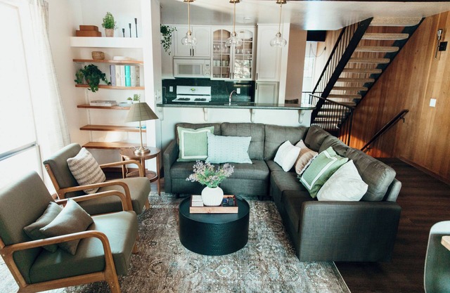 3 mins from Best Beach in Tahoe, Best Large Vacation Home!