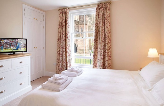 3 Palace Yard, a stunning four storey townhouse with games room and parking near Hereford Cathedral
