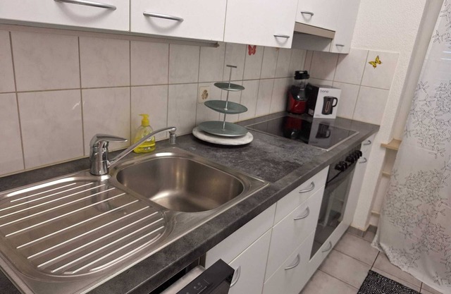 3-room apartment in a trendy neighborhood