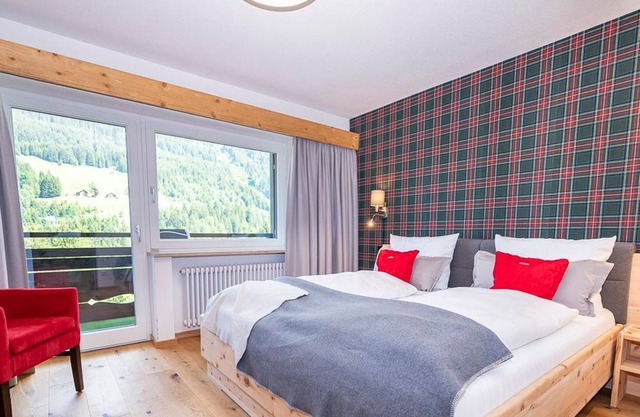 3-room apartment with 2 balconies Nr. 10 - Alp Chalet - Apartments
