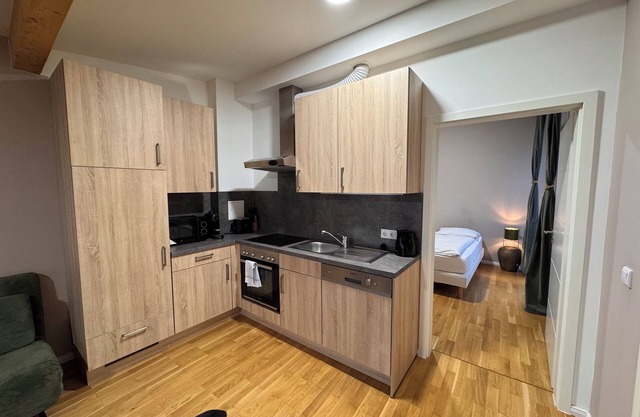 3-room family apartment with small balcony