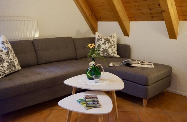 3-room non-smoking apartment with spacious balcony