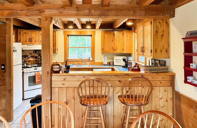 3-story home with Burke Mountain views, deck, grill, wood stove-Dogs welcome