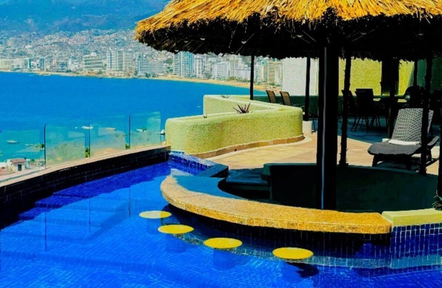 3 Sunsets, Pet Friendly, Ocean View, in Brisas