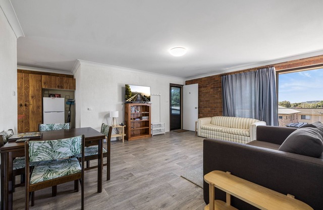 3 Turtles Unit 6/49 Landsborough St SWR