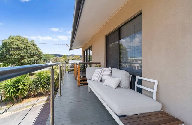 3 Walter Street · Secret escape in Safety beach!
