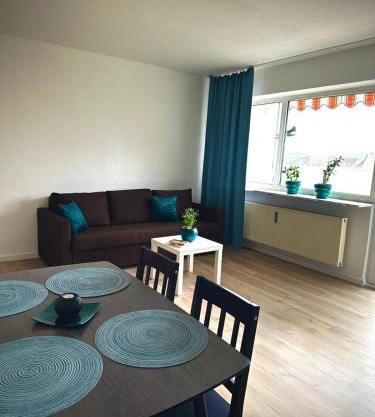 3 Zimmer-Küche- Balkon-Parkplatz
