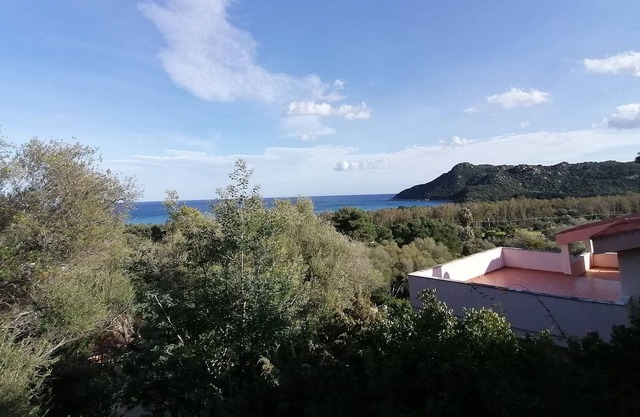 300 meters from the beautiful CalaSinzias beach