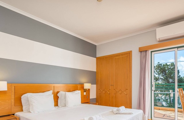 #302 Falésia 308 by Home Holidays