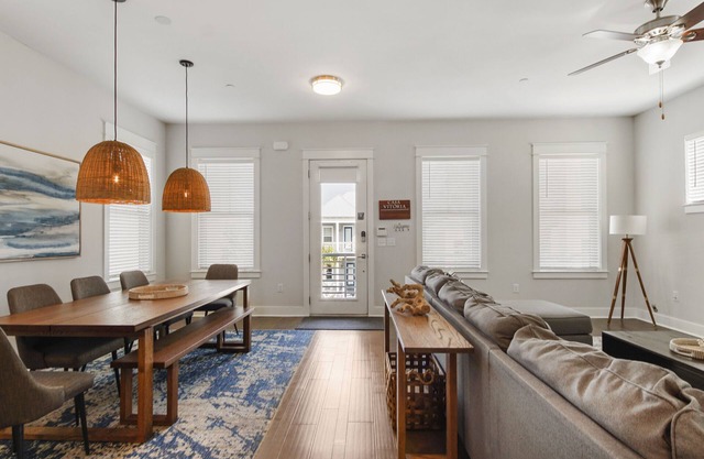 30A Beach House - sleeps 12 - short walk to beach access - dog friendly - pool