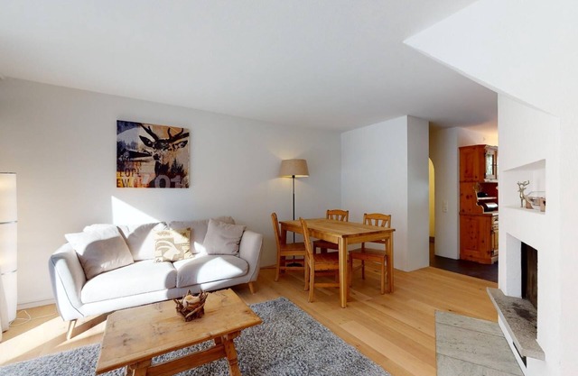 3½-room flat on the ground floor on 2 floors, approx.