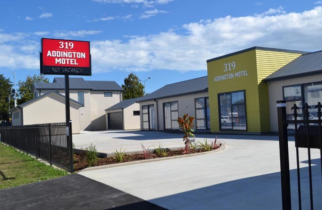 319 Addington Motel