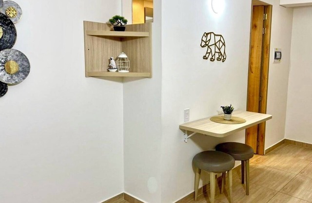 323 - Renovado estudio en el centro histórico de Bogotá. La Candelaria.